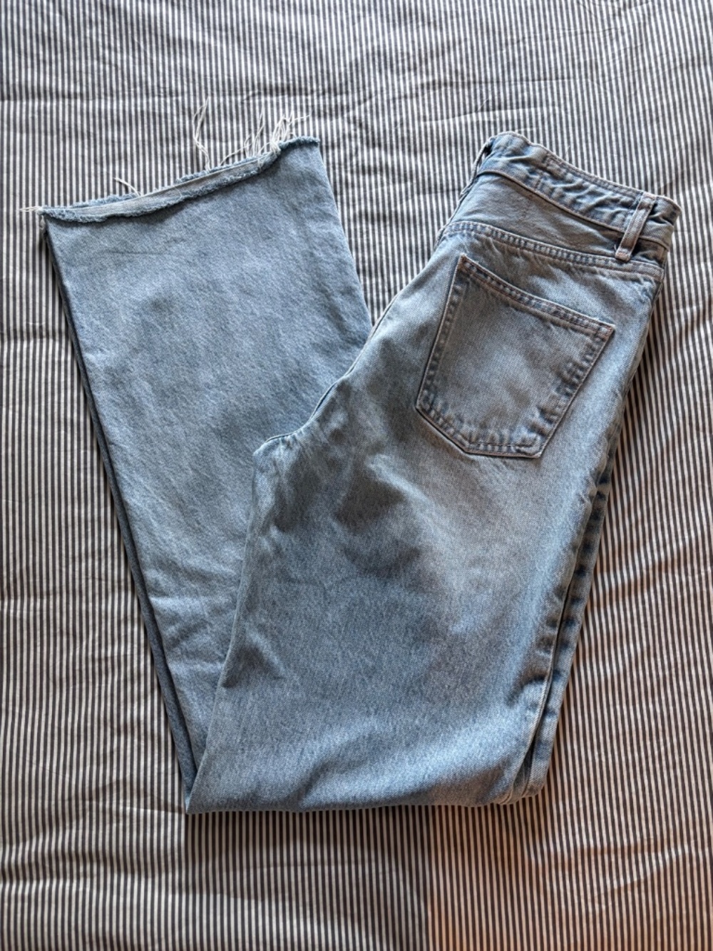 Zara - Size 6 Wide Leg Denim - Non-Stretch - 33" inseam - Picture 9 of 9